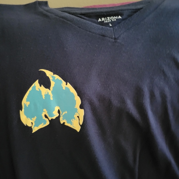 2 wutang shirts custom Great condition - Picture 3 of 3